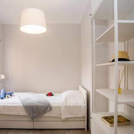 Olivais By Interhome *